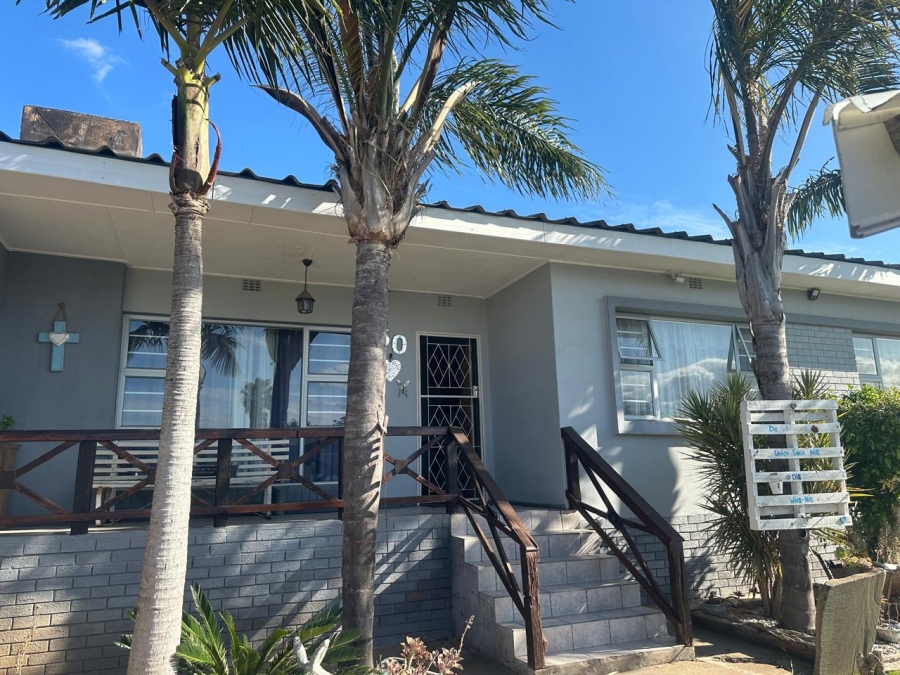 3 Bedroom Property for Sale in Bothasrus Eastern Cape